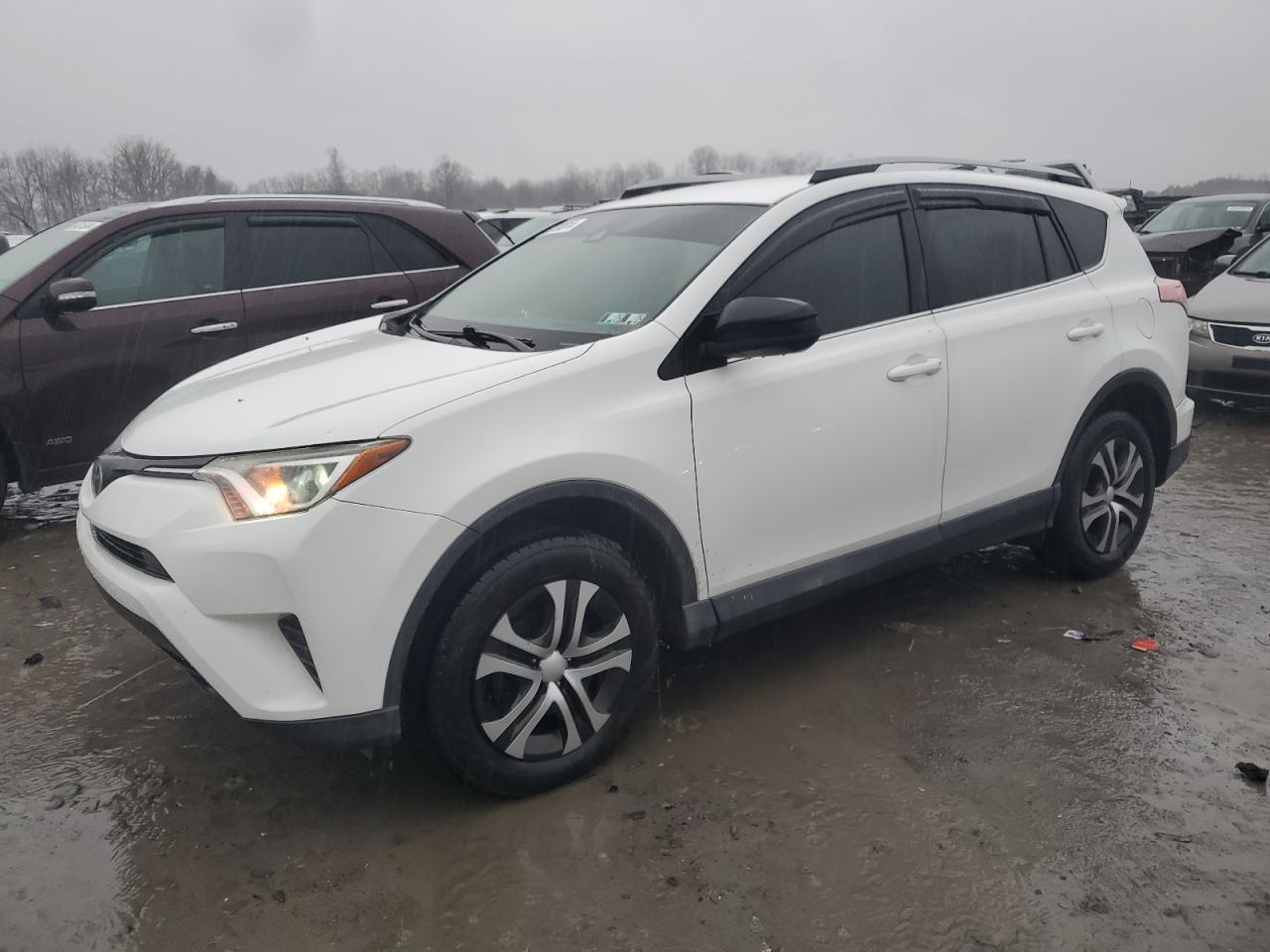2017 Toyota RAV 4 - Image 1
