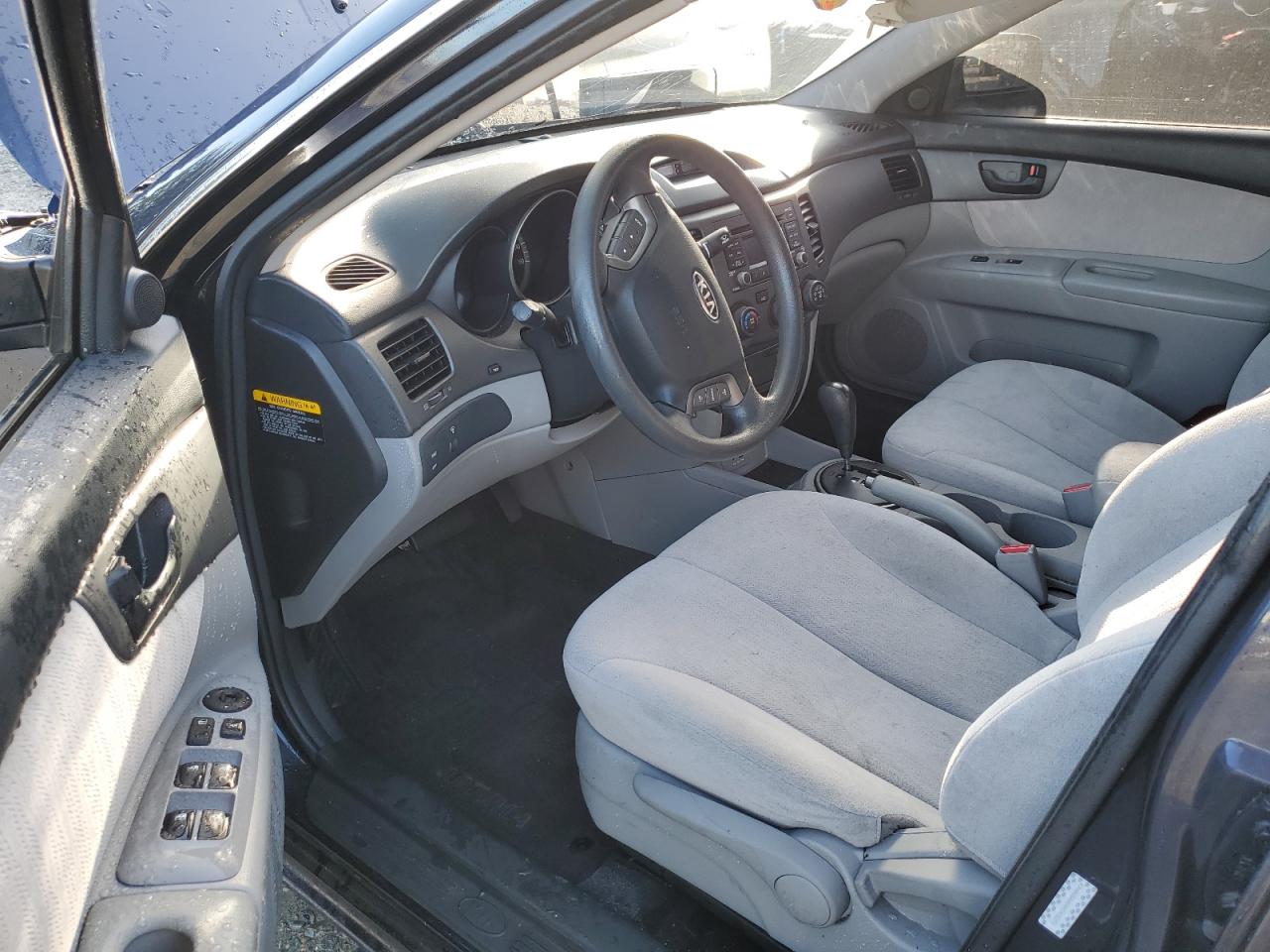 2010 Kia Optima - Image 8