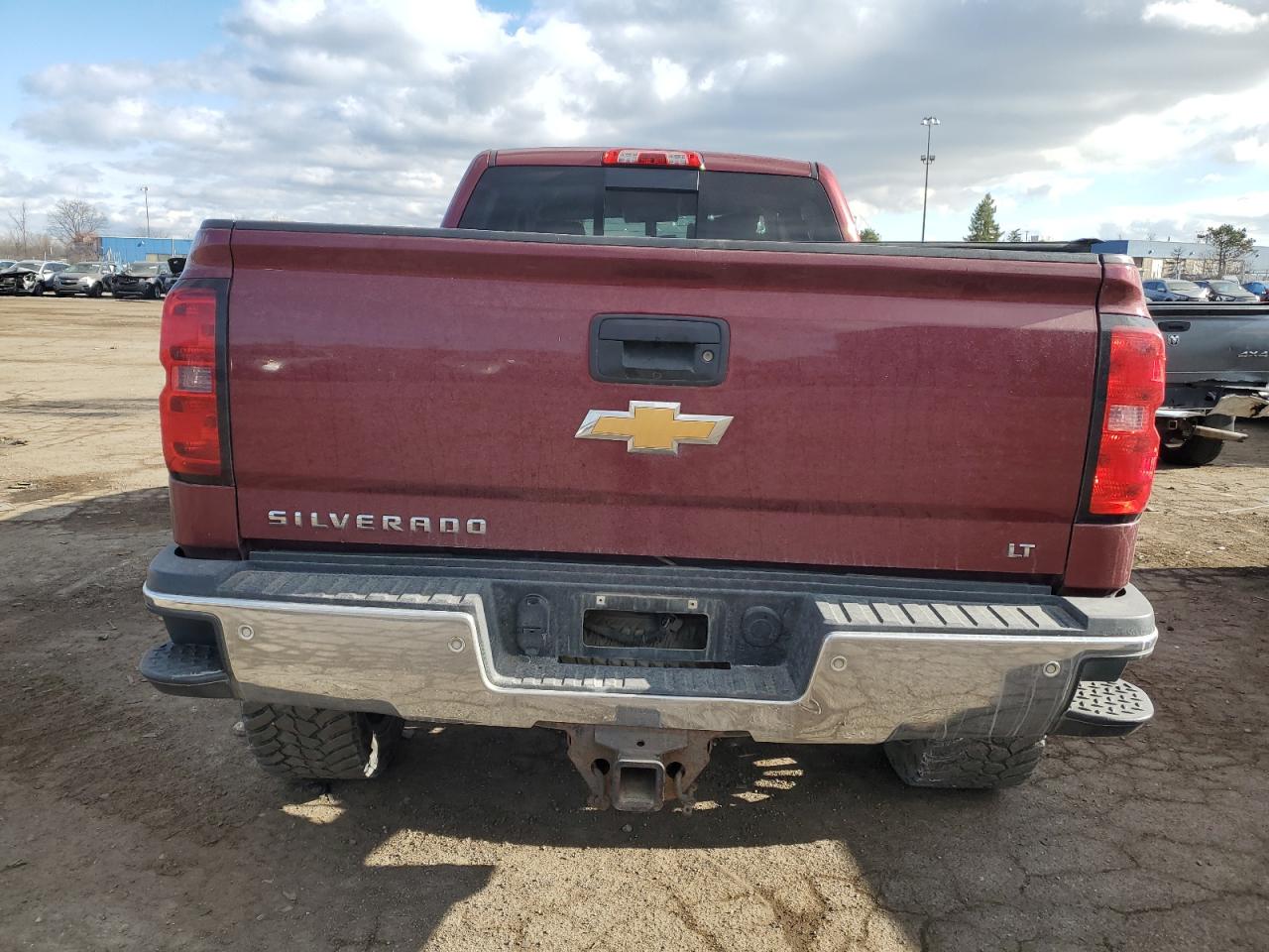 2015 Chevrolet Silverado - Image 6