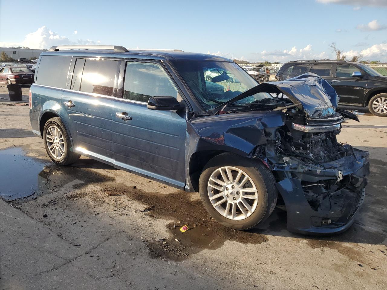 VIN 2FMGK5C82HBA04189 2017 FORD FLEX no.4