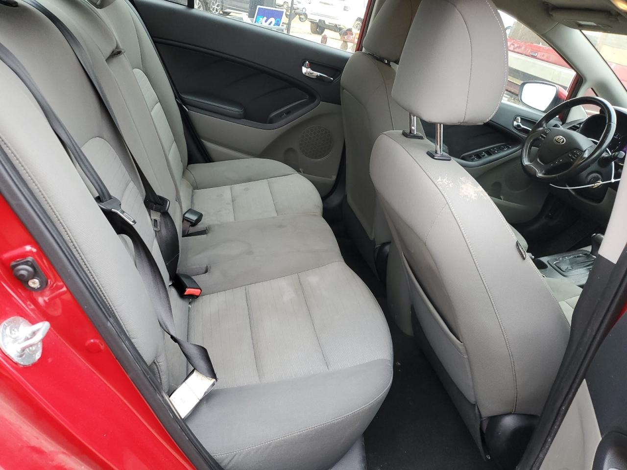 2014 Kia Forte - Image 10