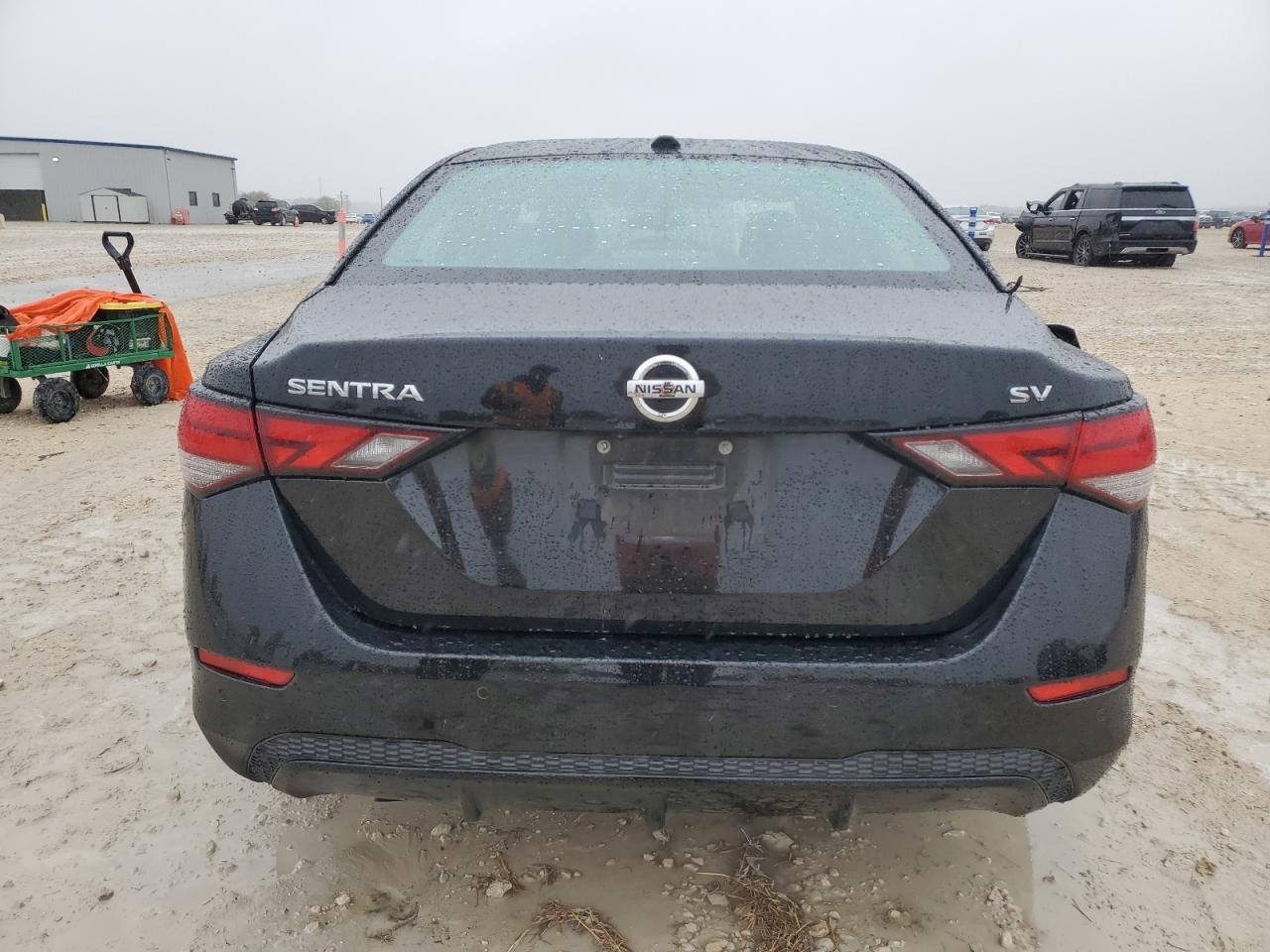 2021 Nissan Sentra - Image 6