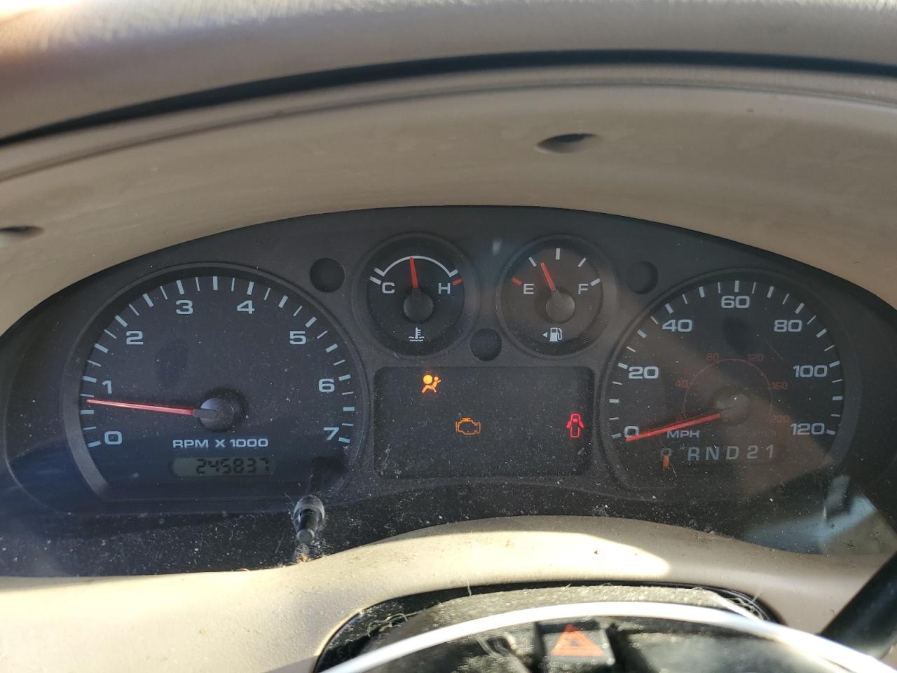 2004 Ford Ranger - Image 9