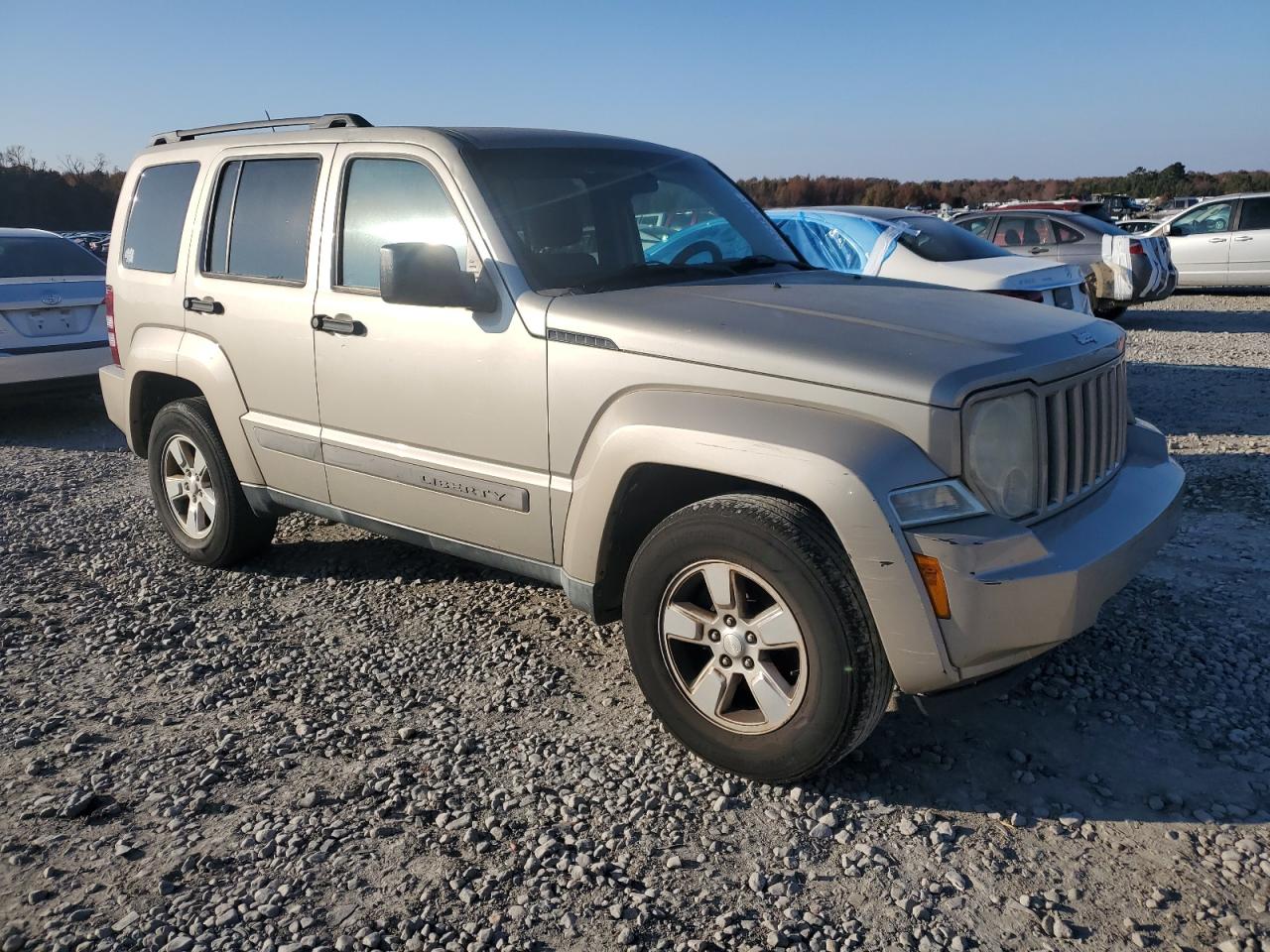 2011 Jeep Liberty (North America) - Image 4