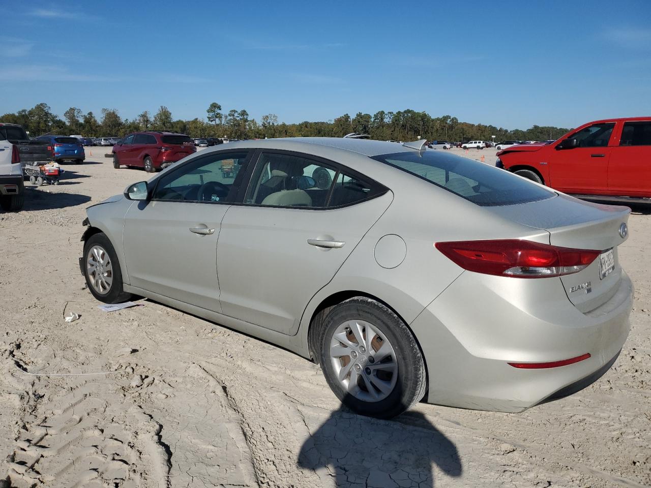 2017 Hyundai Elantra - Image 2