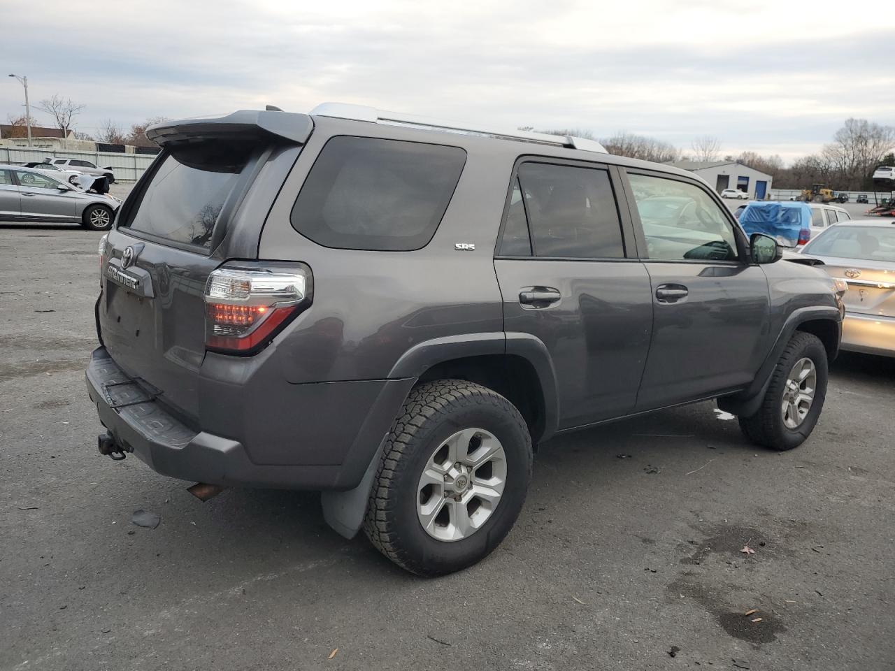 2016 Toyota 4Runner - Image 3