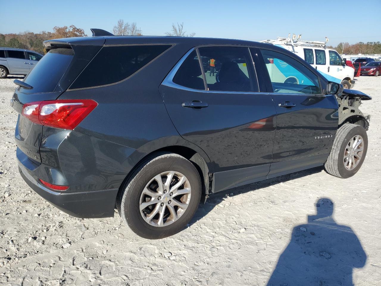 2019 Chevrolet Equinox - Image 3