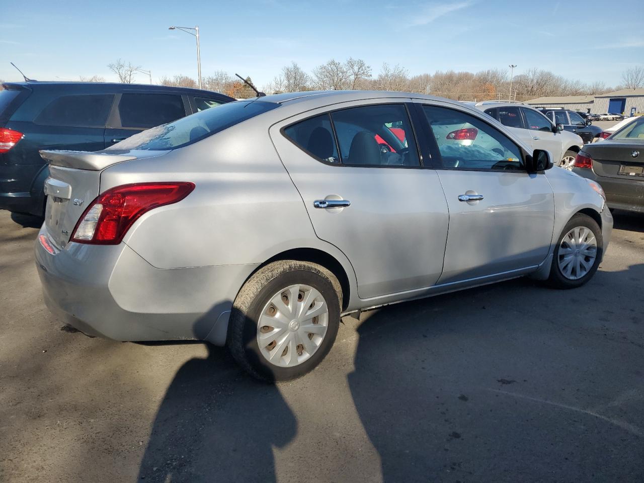 VIN 3N1CN7APXEL825608 2014 NISSAN VERSA no.3