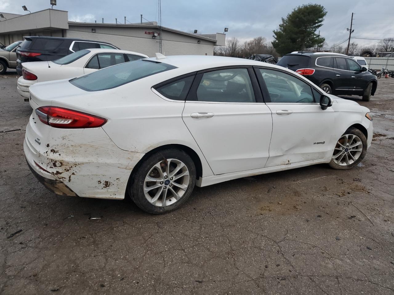 2019 Ford Fusion - Image 3