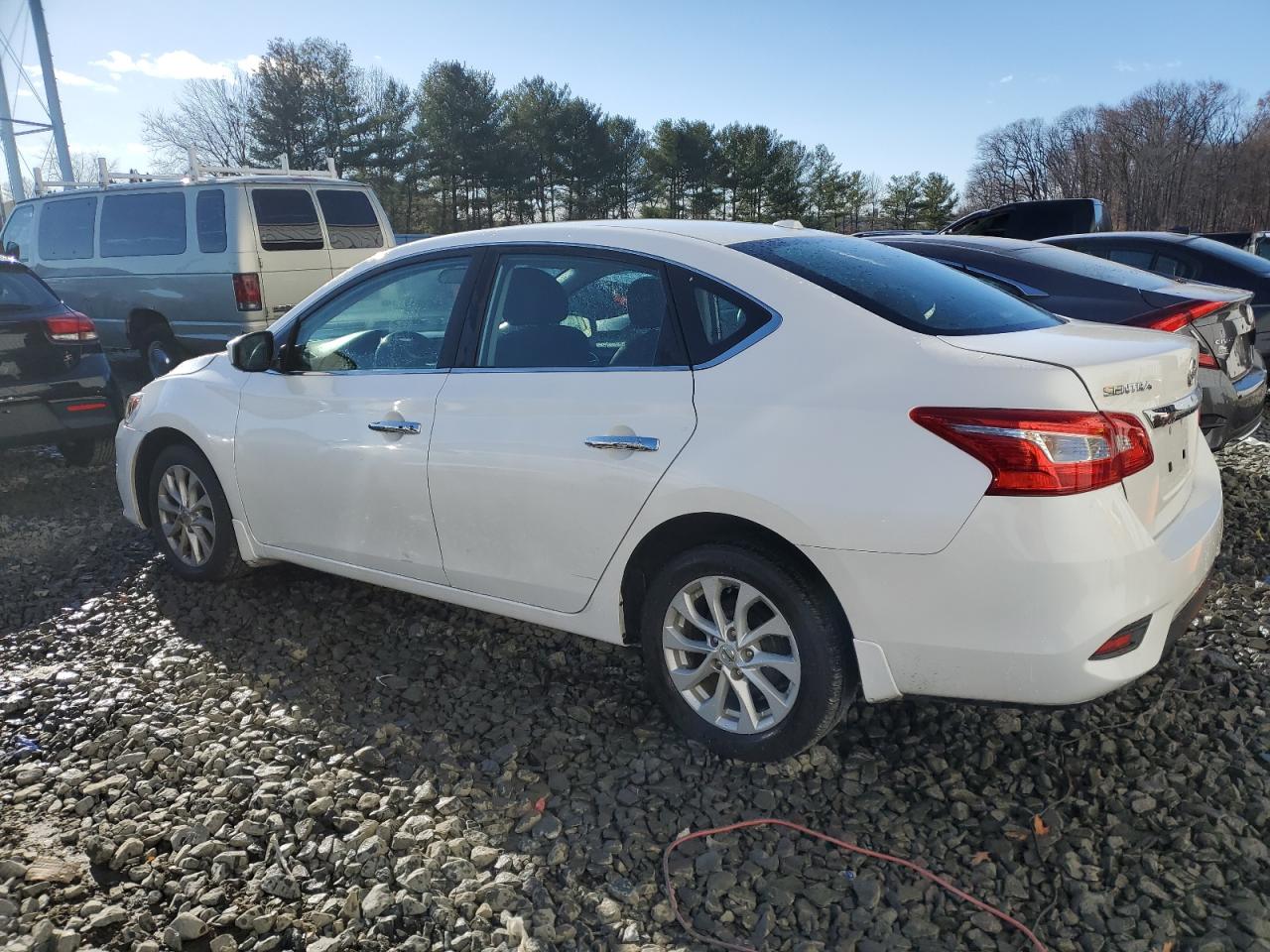 VIN 3N1AB7AP0KY405631 2019 NISSAN SENTRA no.2