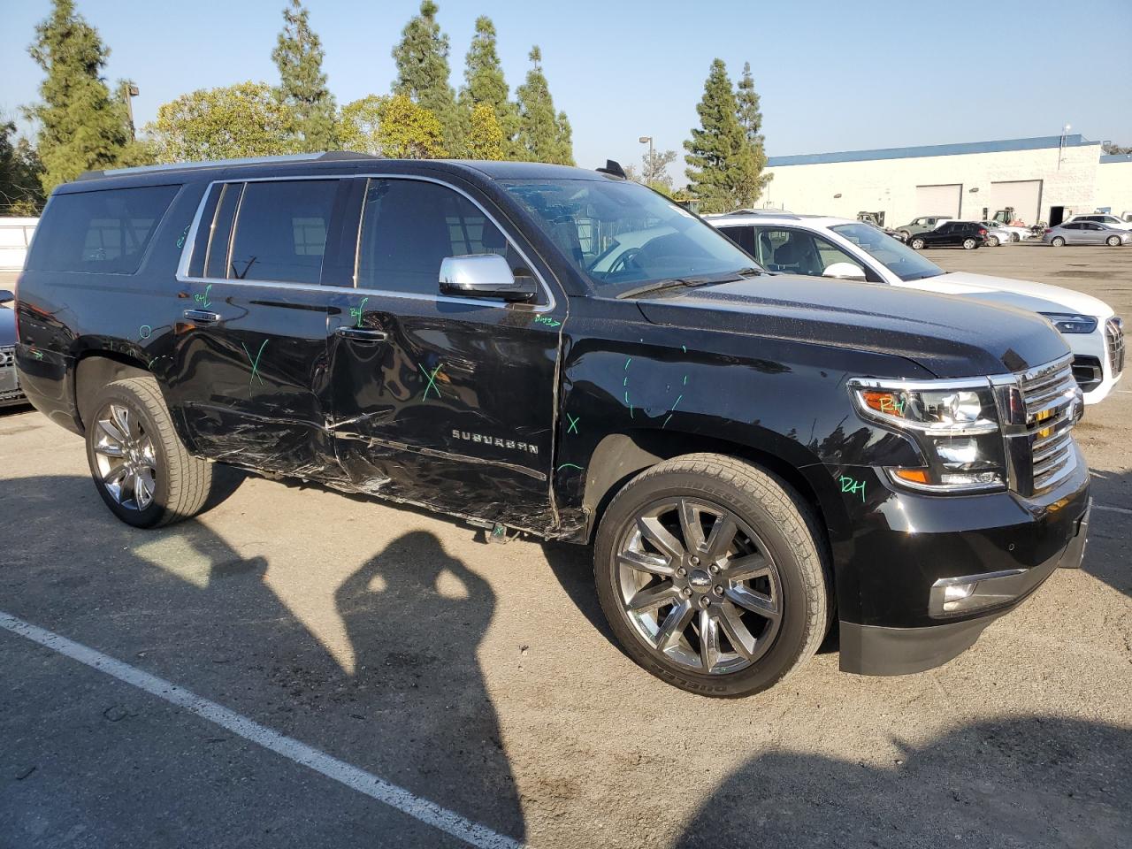 2020 Chevrolet Suburban - Image 4