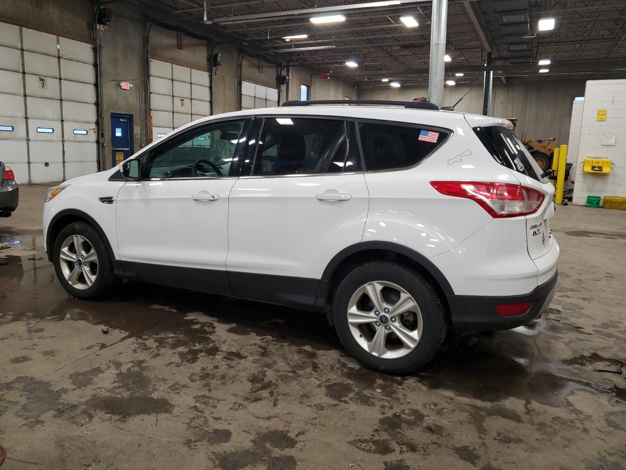 VIN 1FMCU0GX5EUA30014 2014 FORD ESCAPE no.2