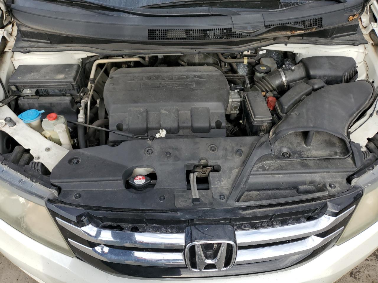 2014 Honda Odyssey - Image 12