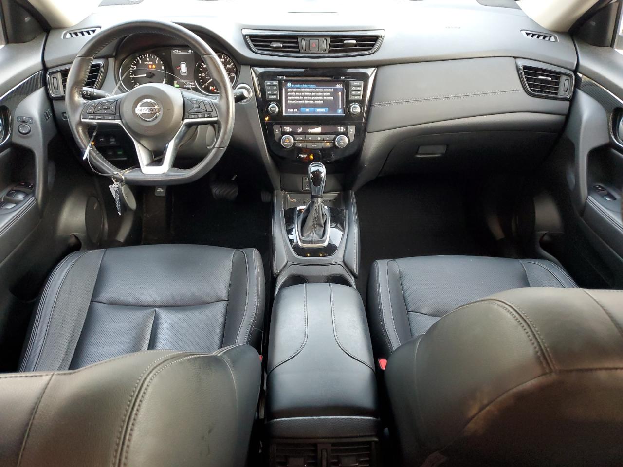 2017 Nissan Rogue - Image 8