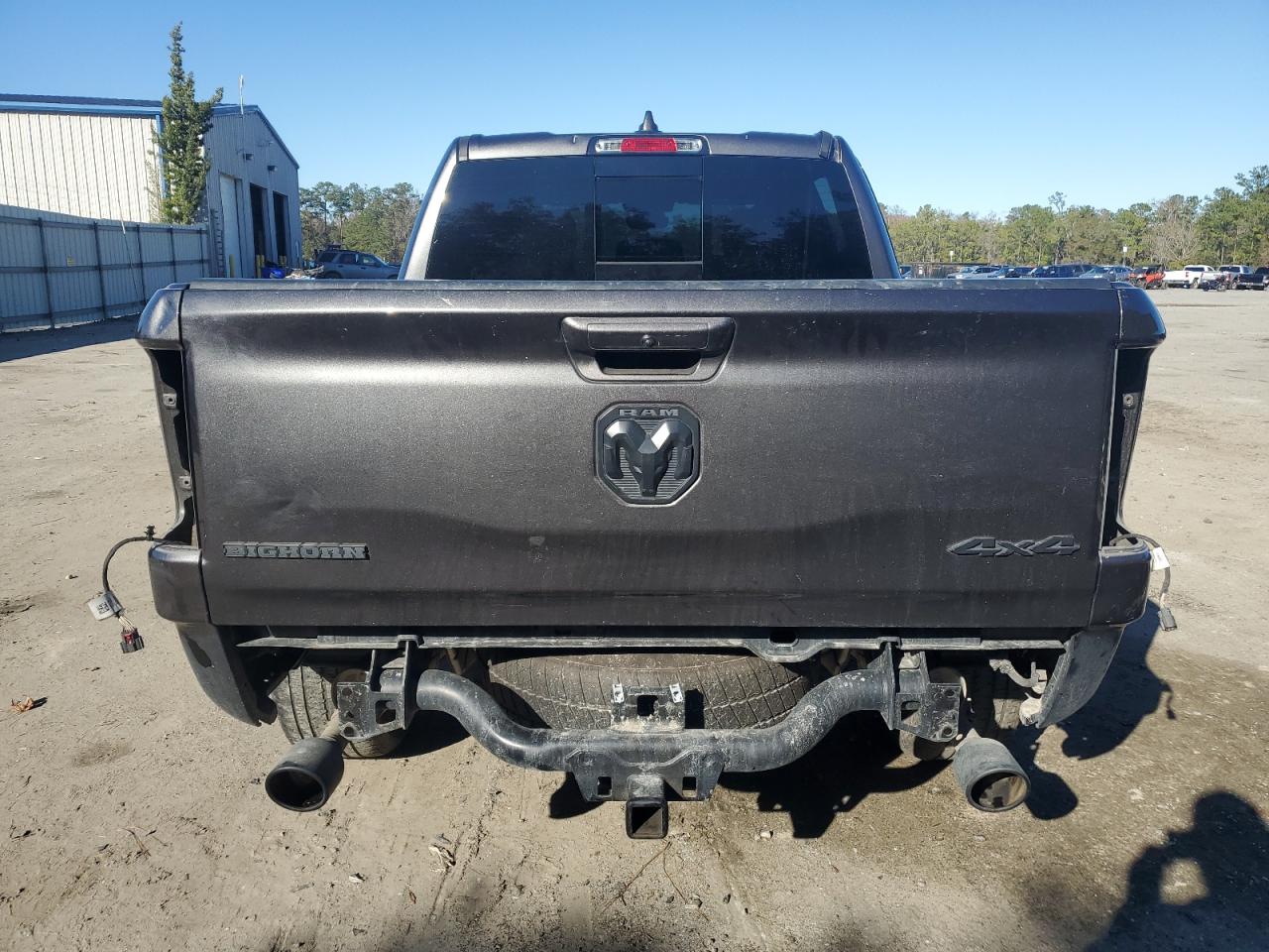 2020 RAM 1500 - Image 6