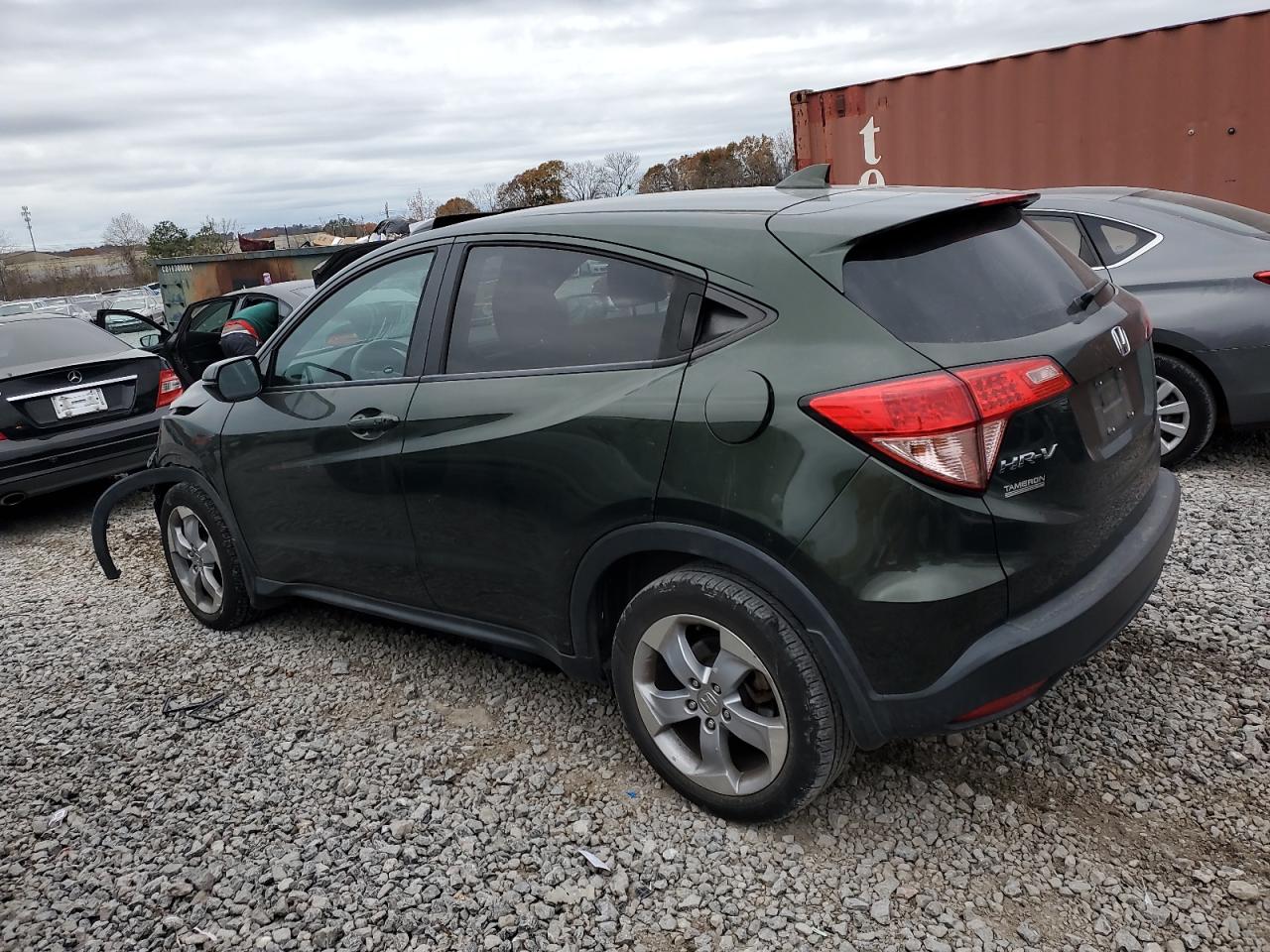 2016 Honda HR-V - Image 2