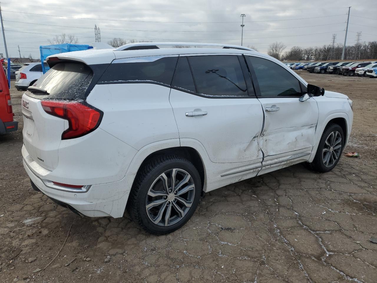 2019 GMC Terrain - Image 3