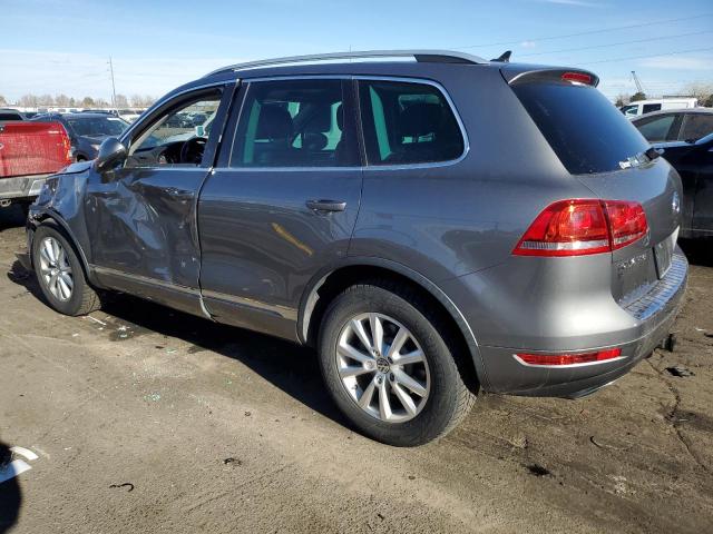 Паркетники VOLKSWAGEN TOUAREG 2012 Сірий