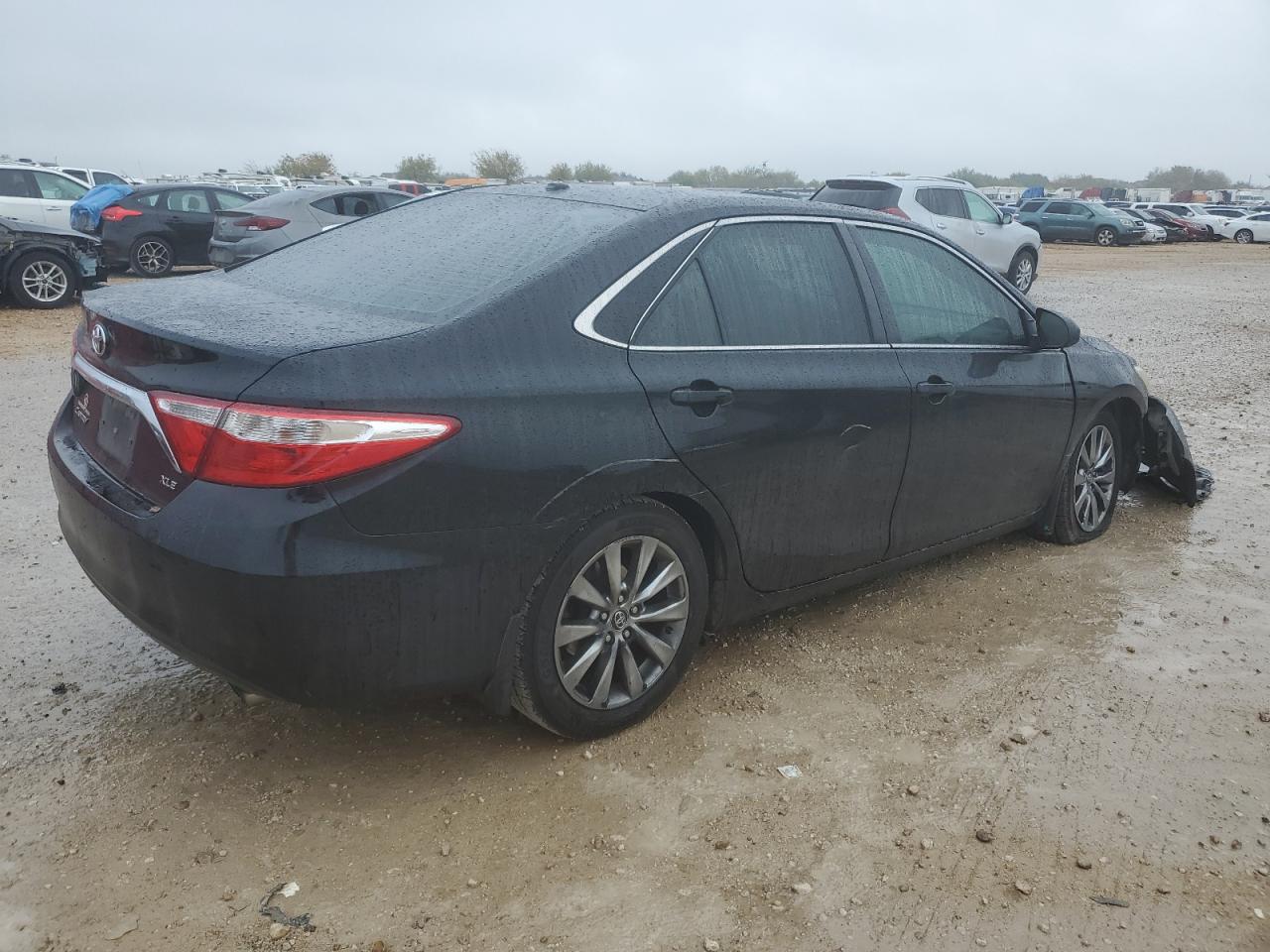 2017 Toyota Camry - Image 3