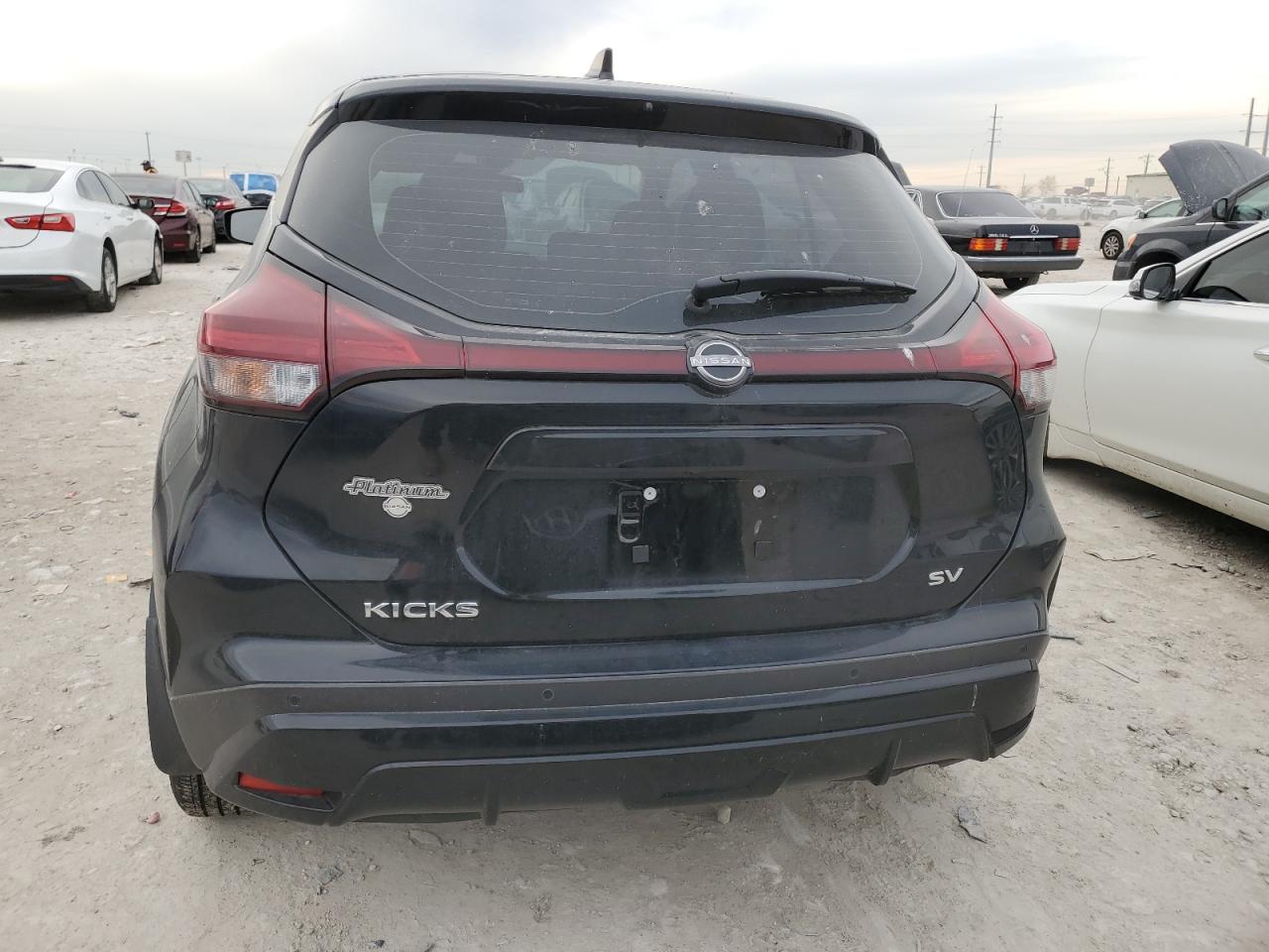 2024 Nissan Kicks - Image 6