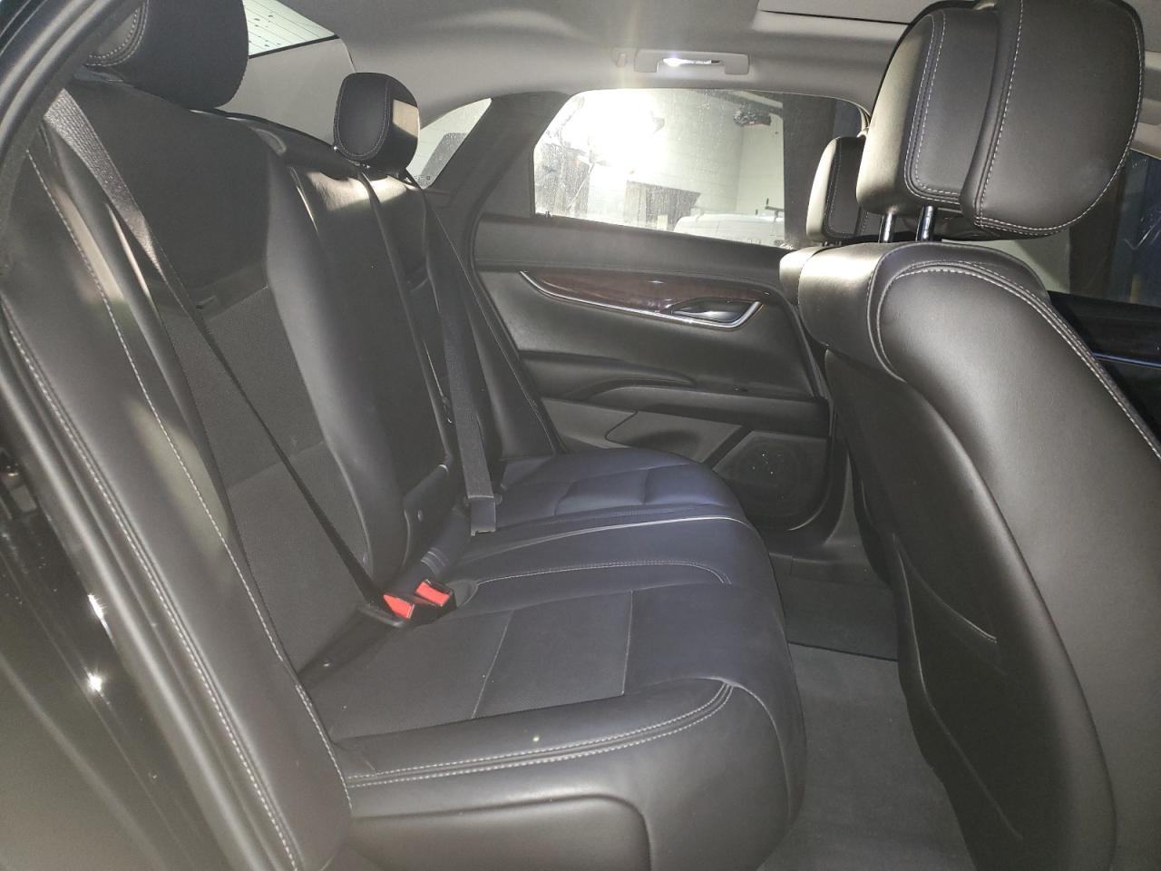 2014 Cadillac XTS - Image 10