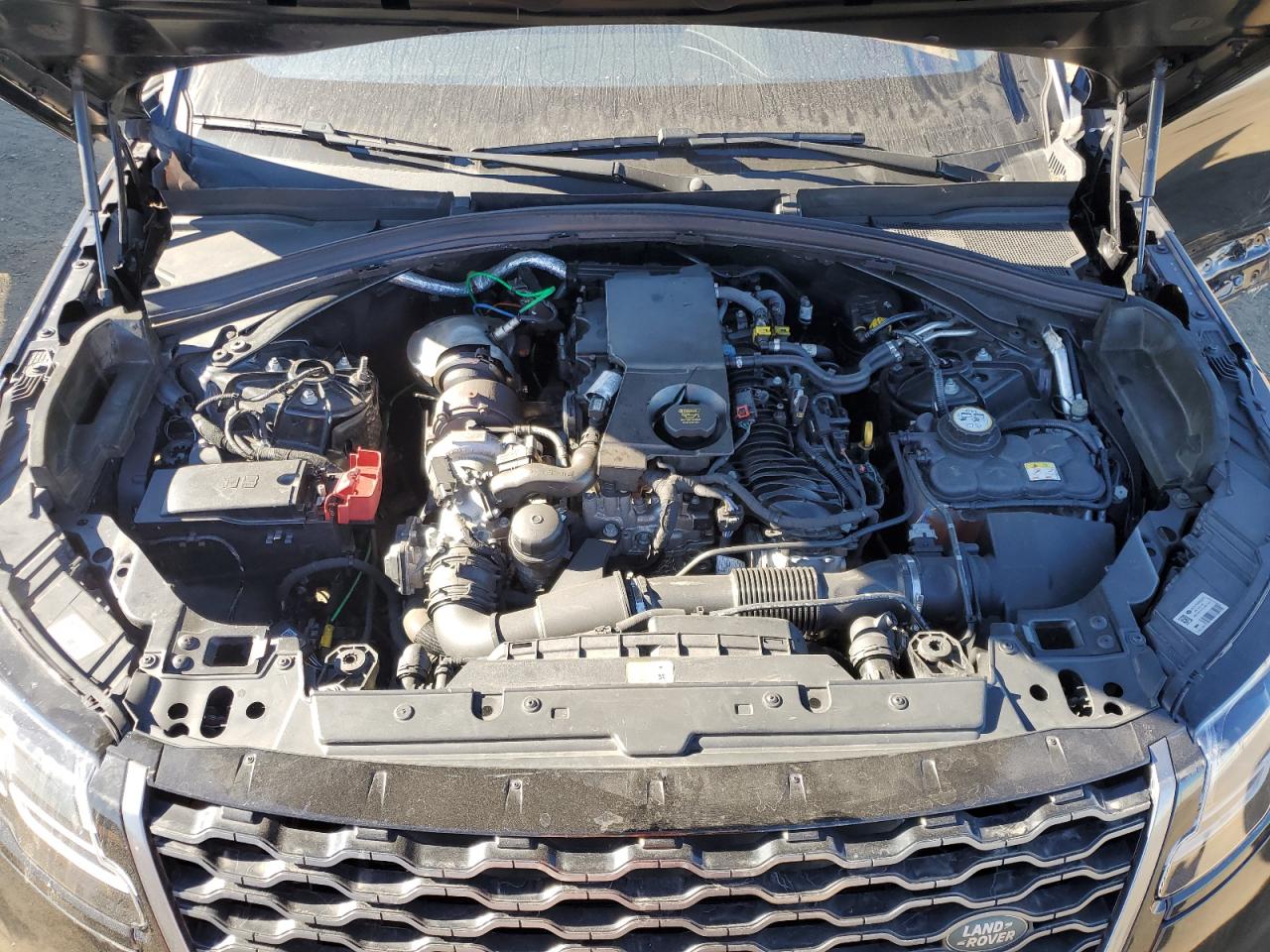 2018 Land Rover Range Rover - Image 12