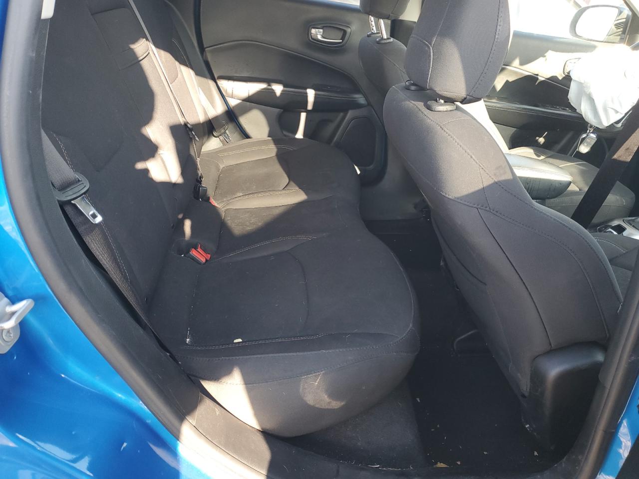 2019 Jeep Compass - Image 10