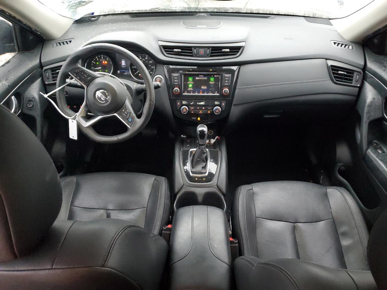 2020 Nissan Rogue - Image 8
