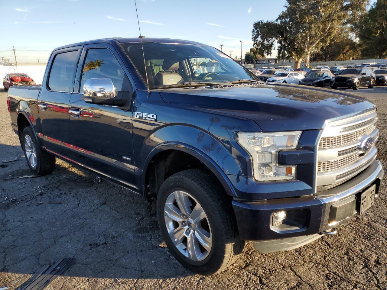 VIN 1FTEW1EG2GFA64354 2016 FORD F-150 no.4