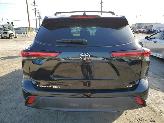  TOYOTA HIGHLANDER 2022 Czarny