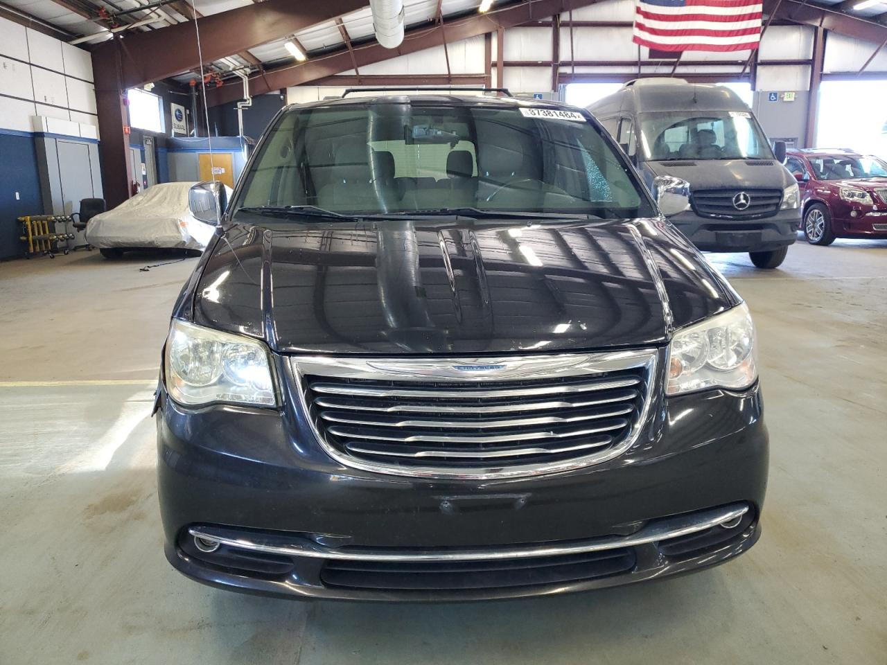 VIN 2C4RC1CG0ER409383 2014 CHRYSLER MINIVAN no.5