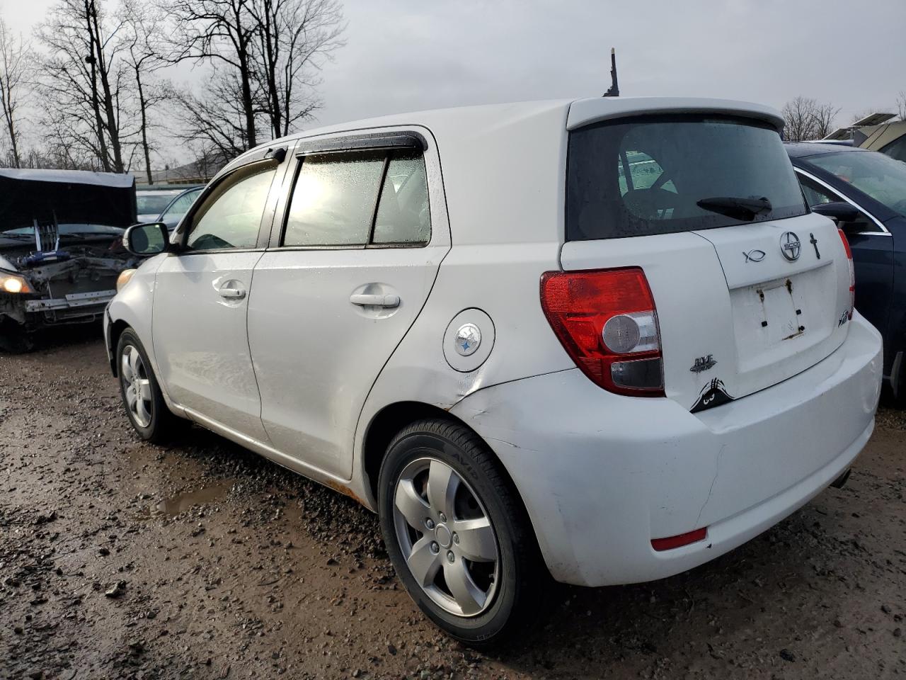 2010 Scion xD - Image 2