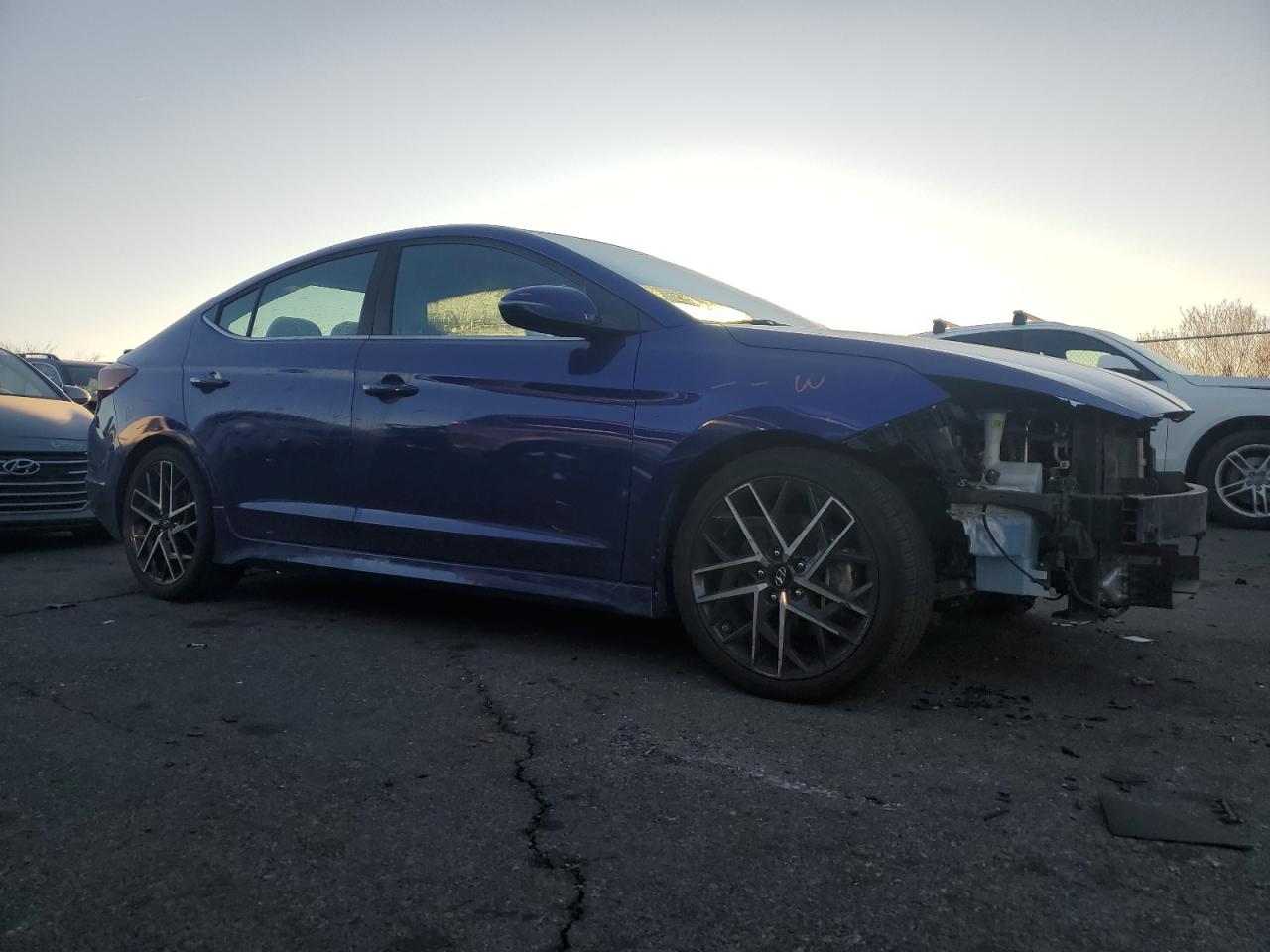 2020 Hyundai Elantra - Image 4