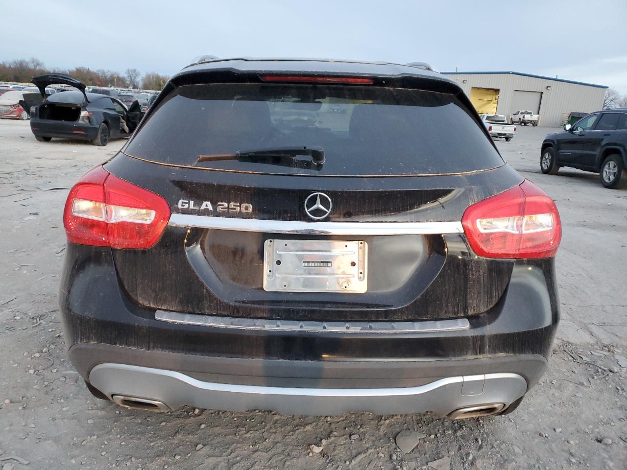 VIN WDCTG4EB3JJ383982 2018 MERCEDES-BENZ GLA-CLASS no.6