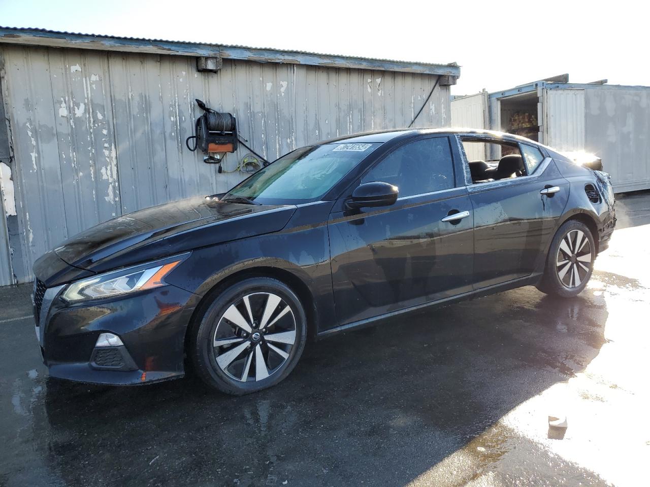 2021 Nissan Altima - Image 1