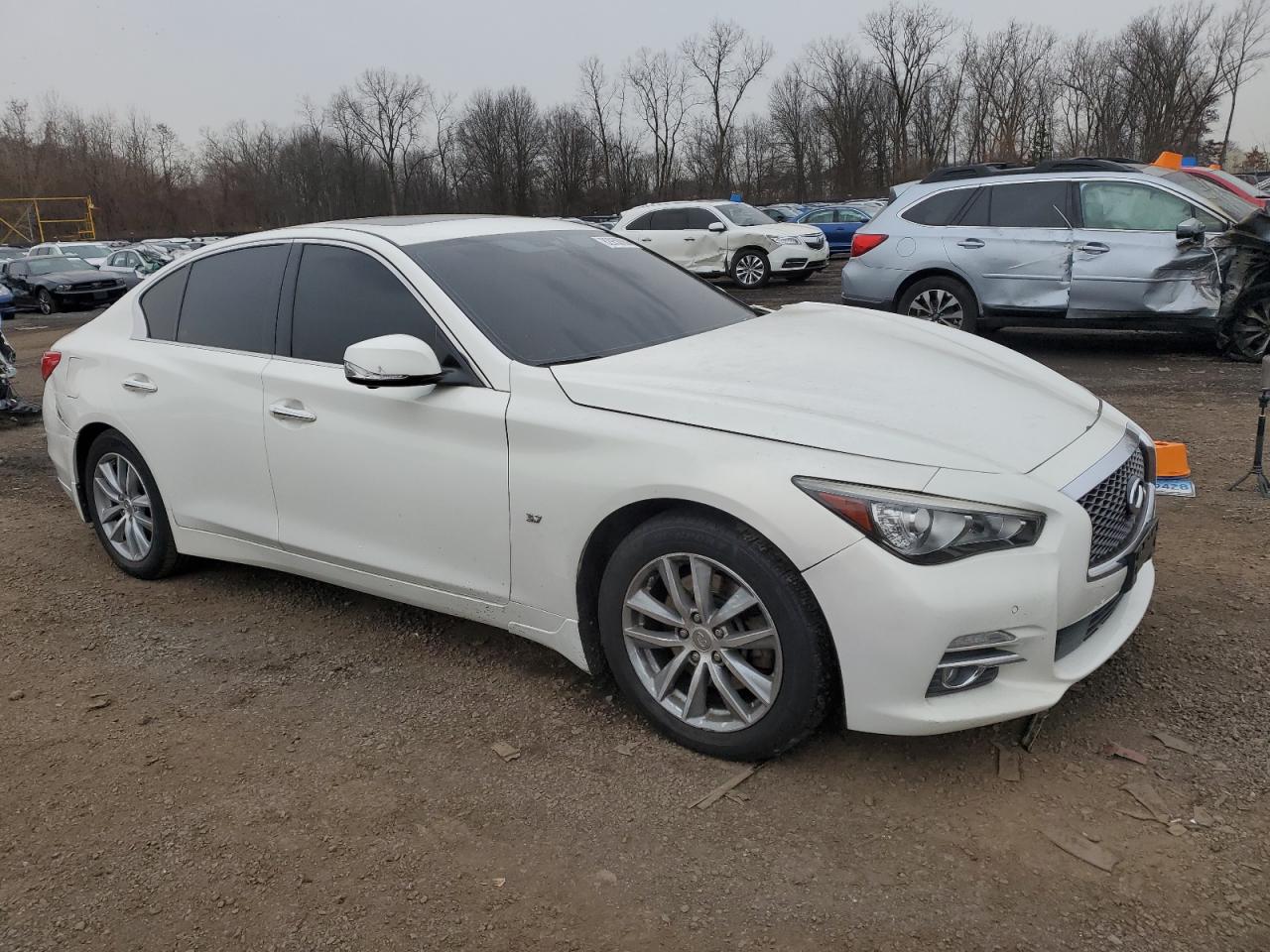 VIN JN1BV7AR2FM397358 2015 INFINITI Q50 no.4