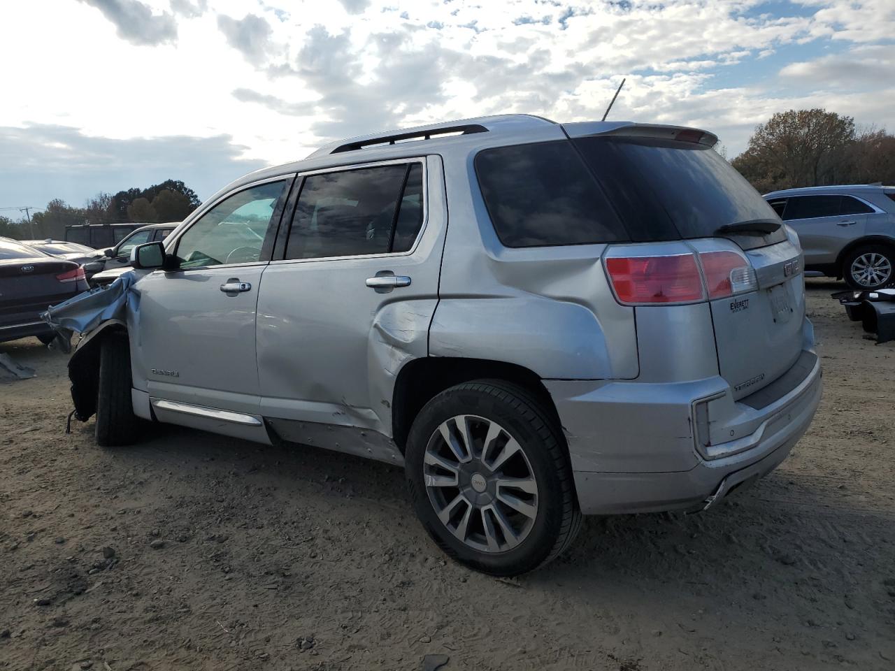 2017 GMC Terrain - Image 2