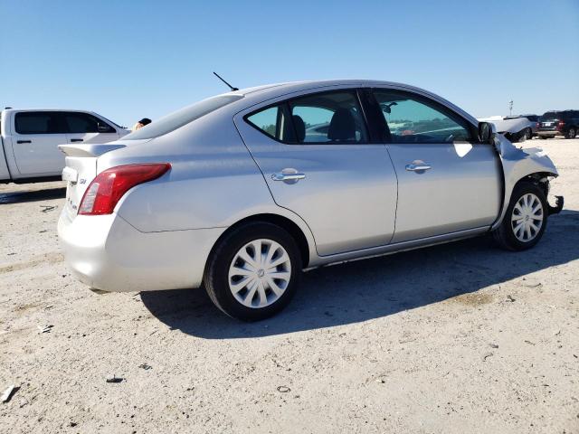  NISSAN VERSA 2013 Silver