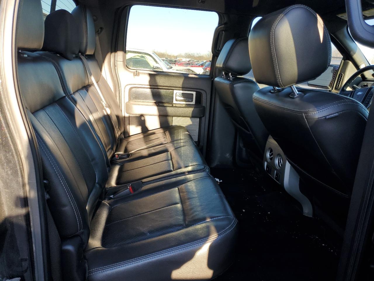 2012 Ford F-150 - Image 10