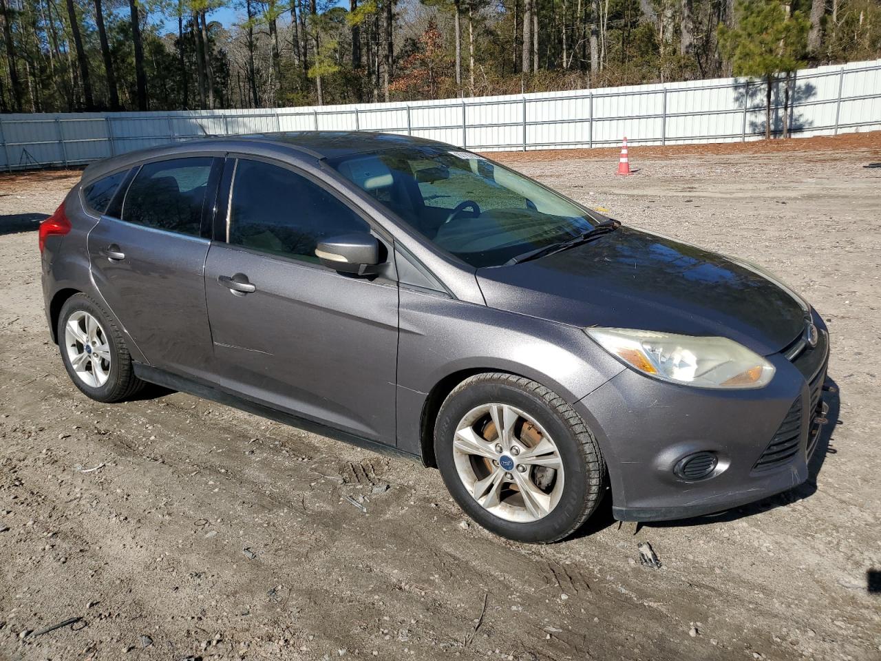 VIN 1FADP3K20DL129542 2013 FORD FOCUS no.4