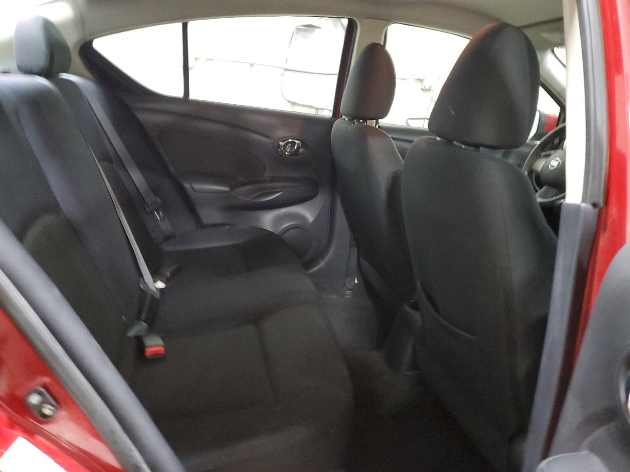 2013 Nissan Versa - Image 10