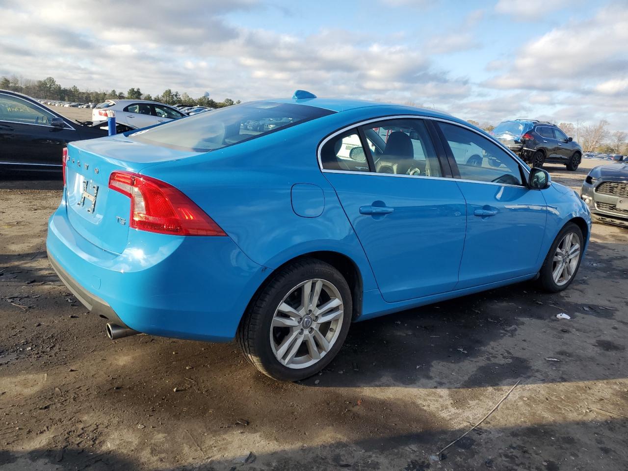 VIN YV1612FS3D1229648 2013 VOLVO S60 no.3