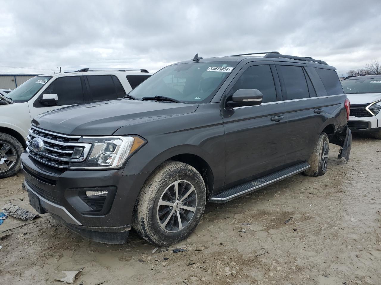 VIN 1FMJU1HT8JEA15181 2018 FORD EXPEDITION no.1