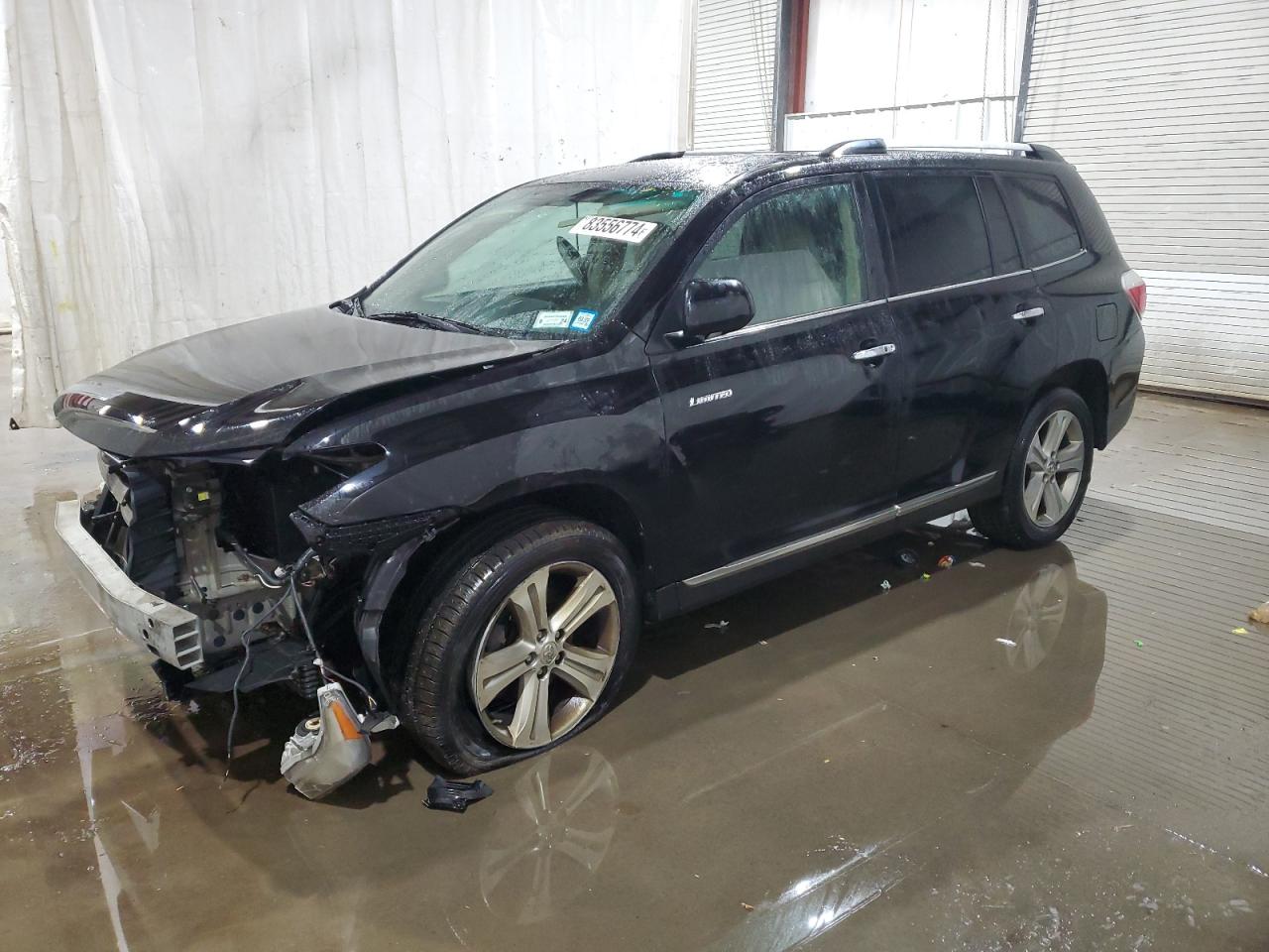 2013 TOYOTA HIGHLANDER