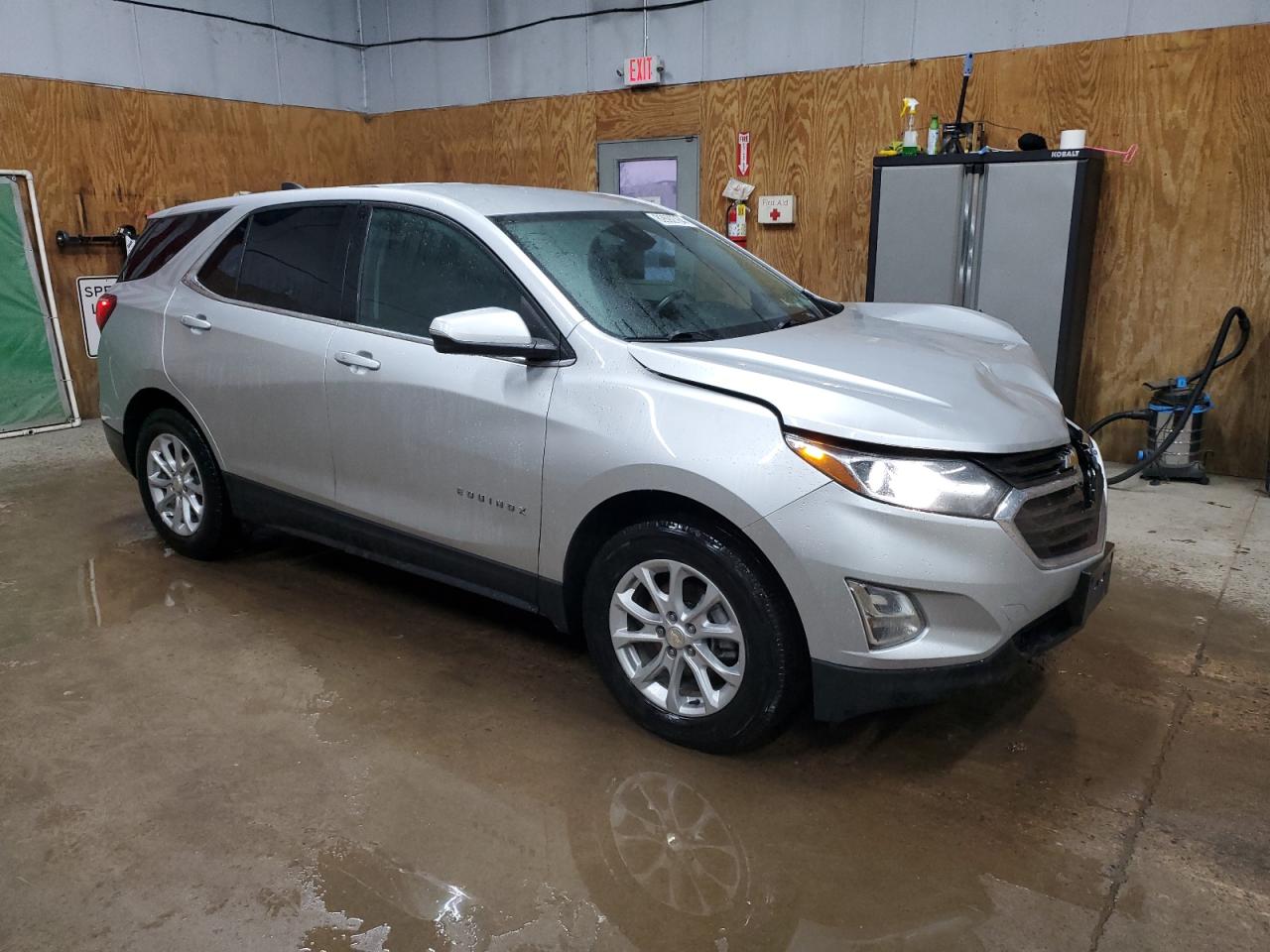 2019 Chevrolet Equinox - Image 4