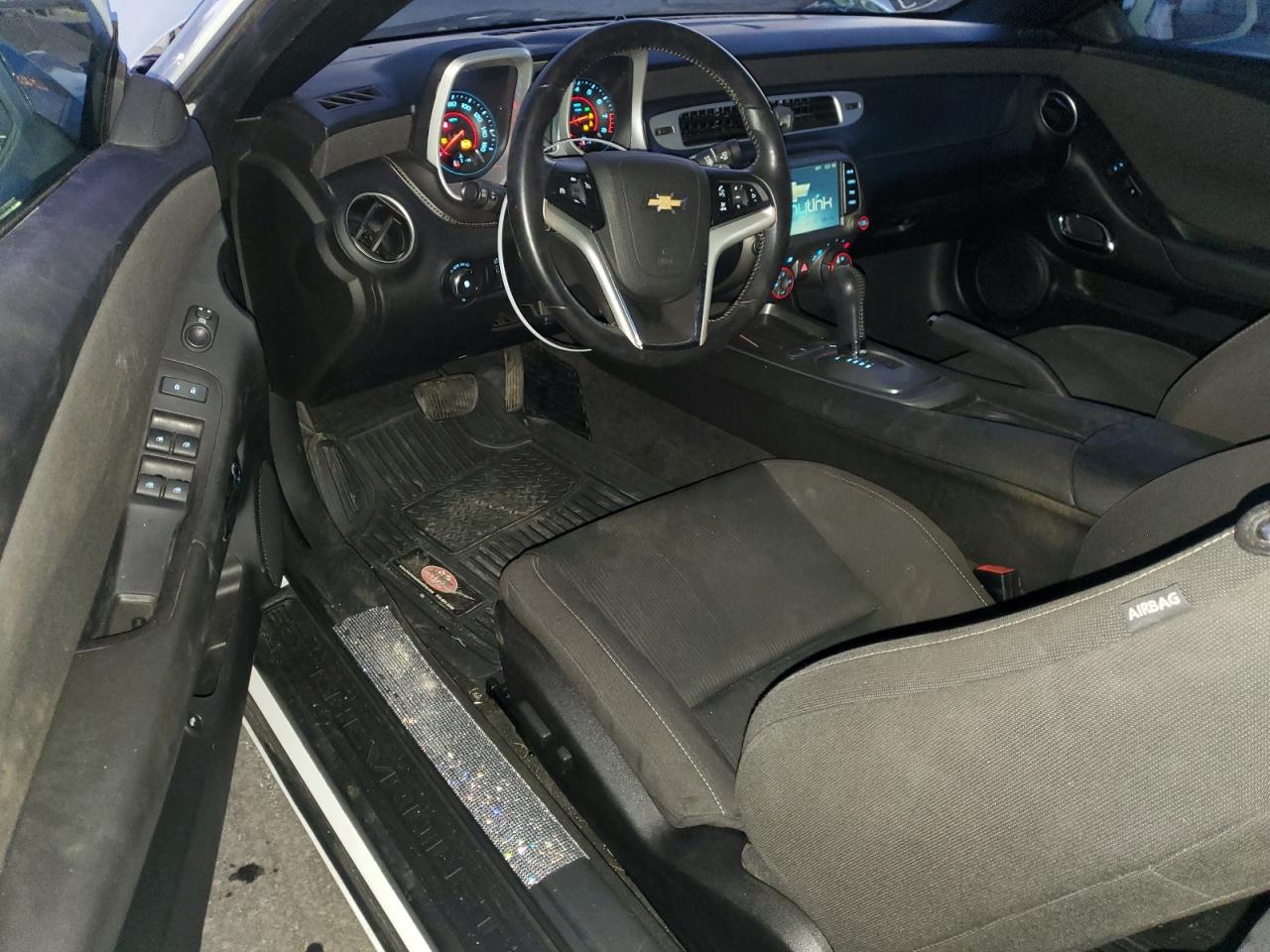 2014 Chevrolet Camaro - Image 8