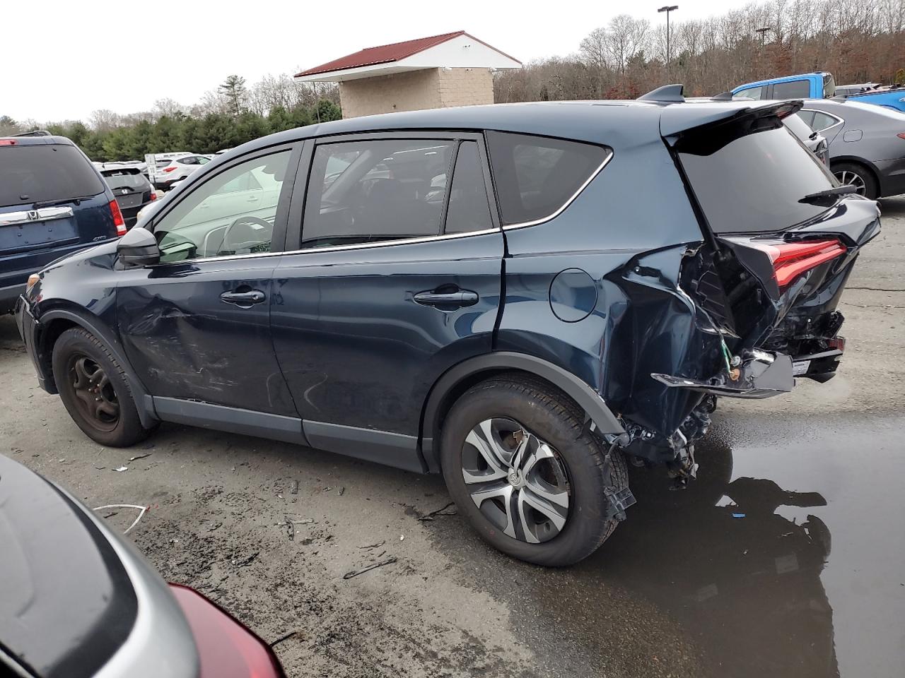 2018 Toyota RAV 4 - Image 2