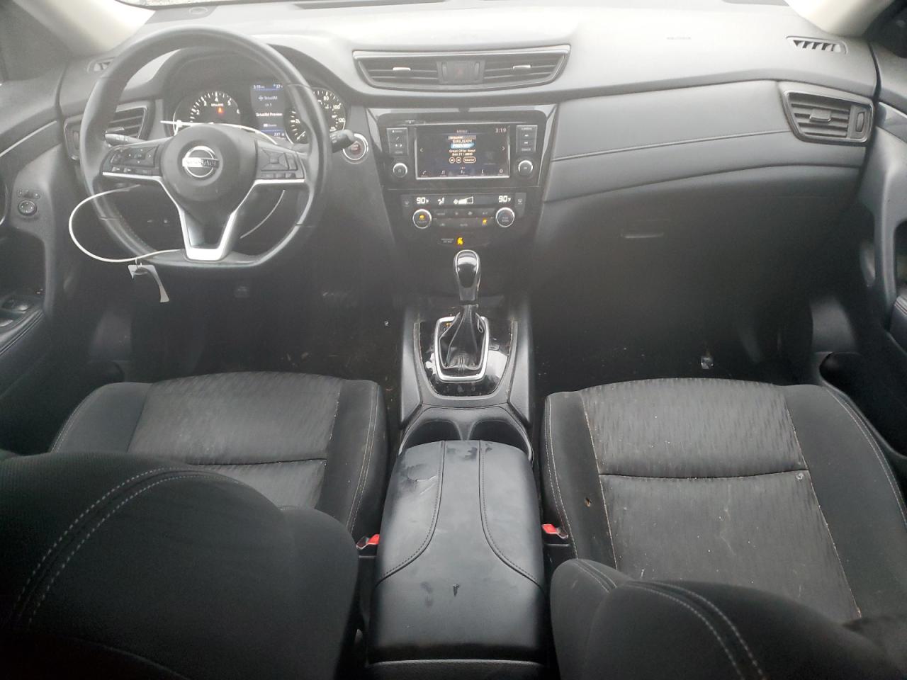 2018 Nissan Rogue - Image 8