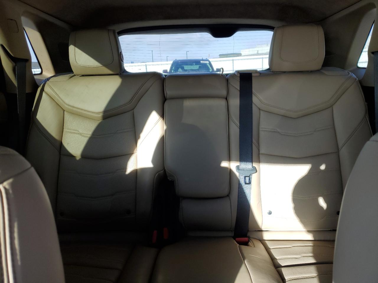 2017 Cadillac XT5 - Image 10