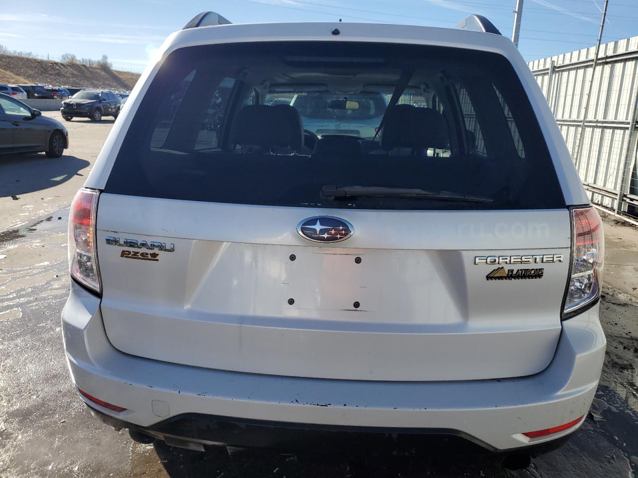 2009 Subaru Forester - Image 6